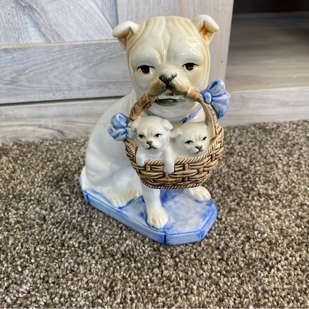 Vintage Fitz & Floyd Porcelain Bulldog w/Basket of Puppies Figurine